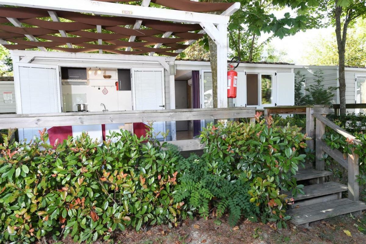 לידו די פומפוזה I Tre Moschettieri Camping Village מראה חיצוני תמונה